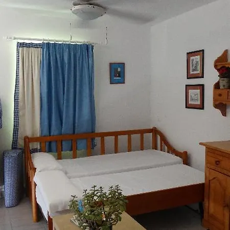 Brisas I & Ii Hotell 2*